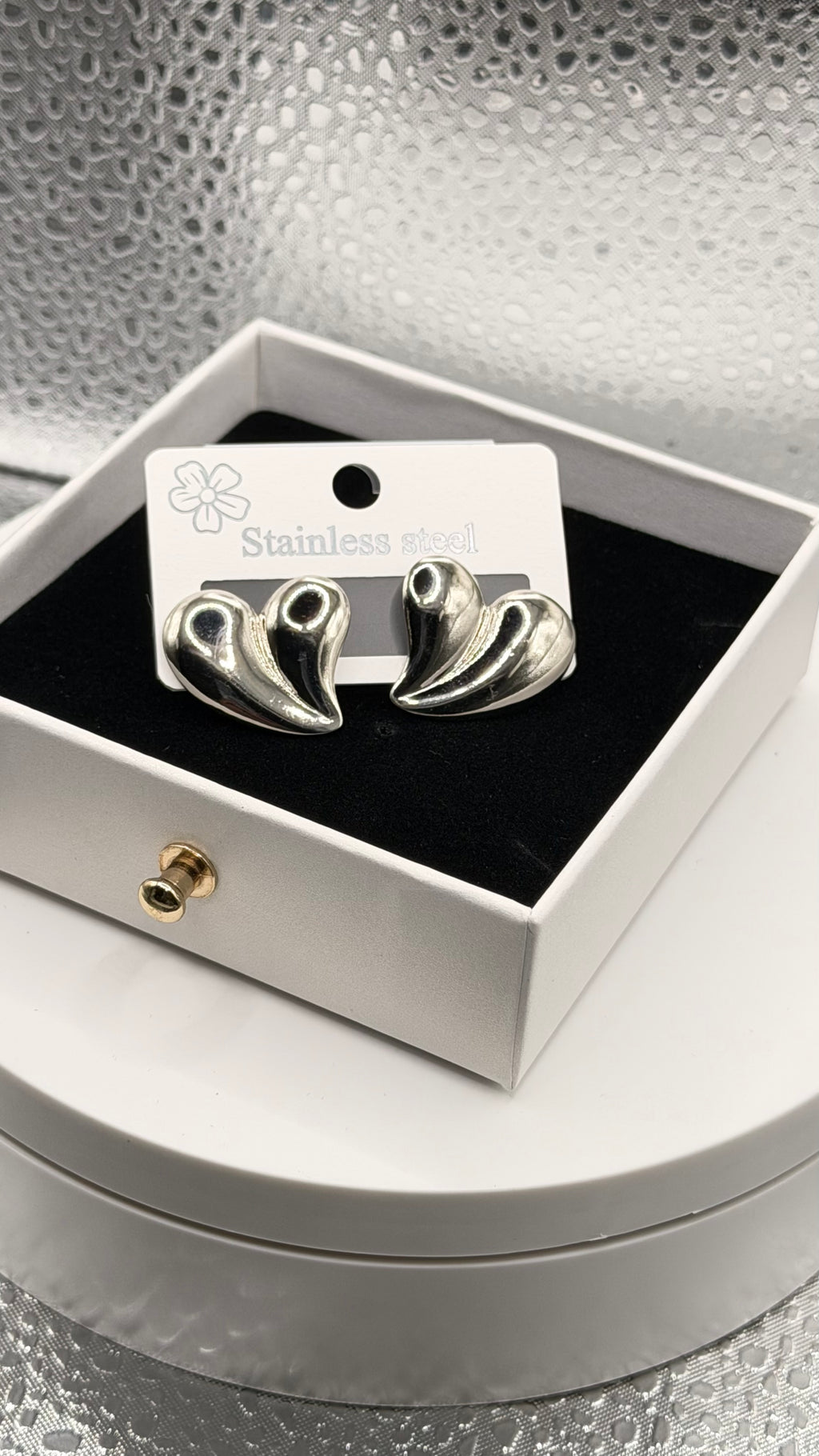 Aretes